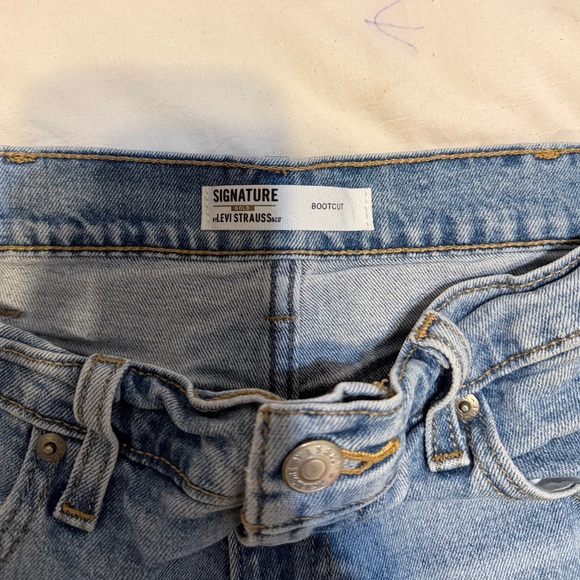 Bootcut Levi’s - Picture 4 of 4